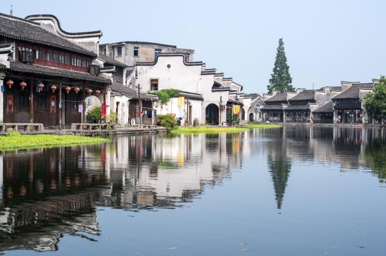温馨小屋逃离